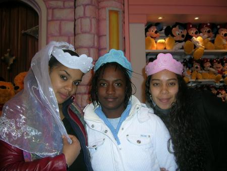 MOI LA COUSINE A ZE ET MA COUSINE